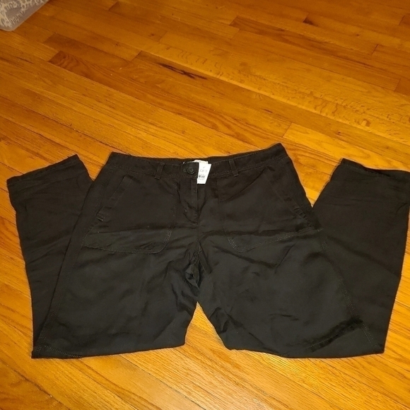 NWT Ann Taylor Wide Leg Crop Straight Through Hip and Thigh Pants- Sz 8 … - Picture 1 of 3